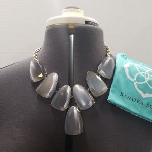 Kendra Scott Gray Harlow necklace